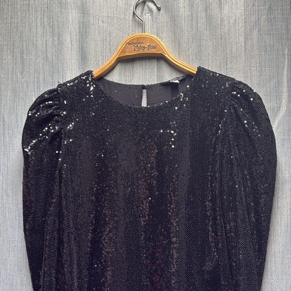 🇺🇸 ONLY Elegant Black Sequin Top size XS - Picture 3 of 10